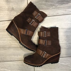 Sorel After Hours Zip-up Tobacco Brown Suede Boot